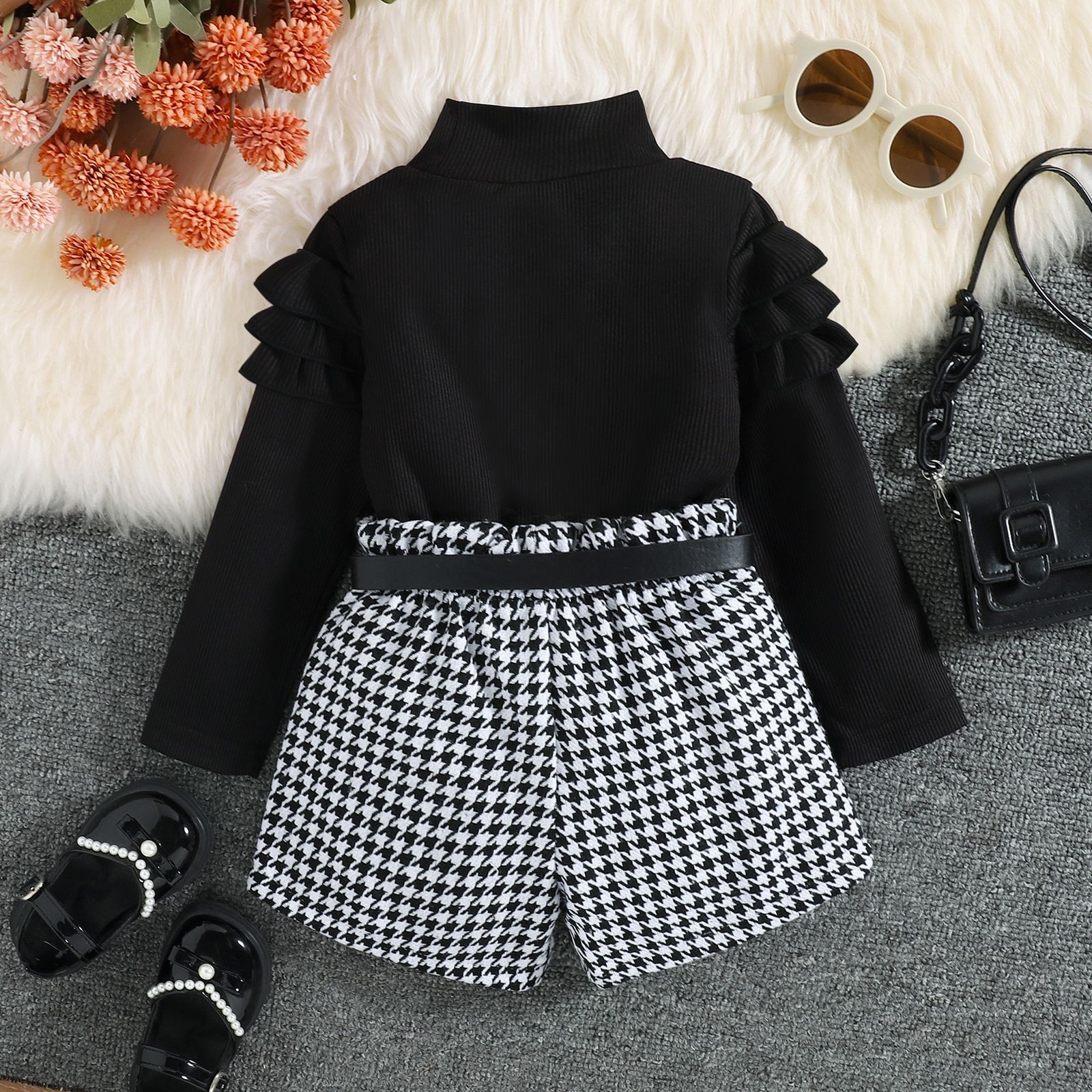 Treasure salary children's clothing autumn high collar ruffle design long sleeved bird pattern shorts with belt set_voghion.com