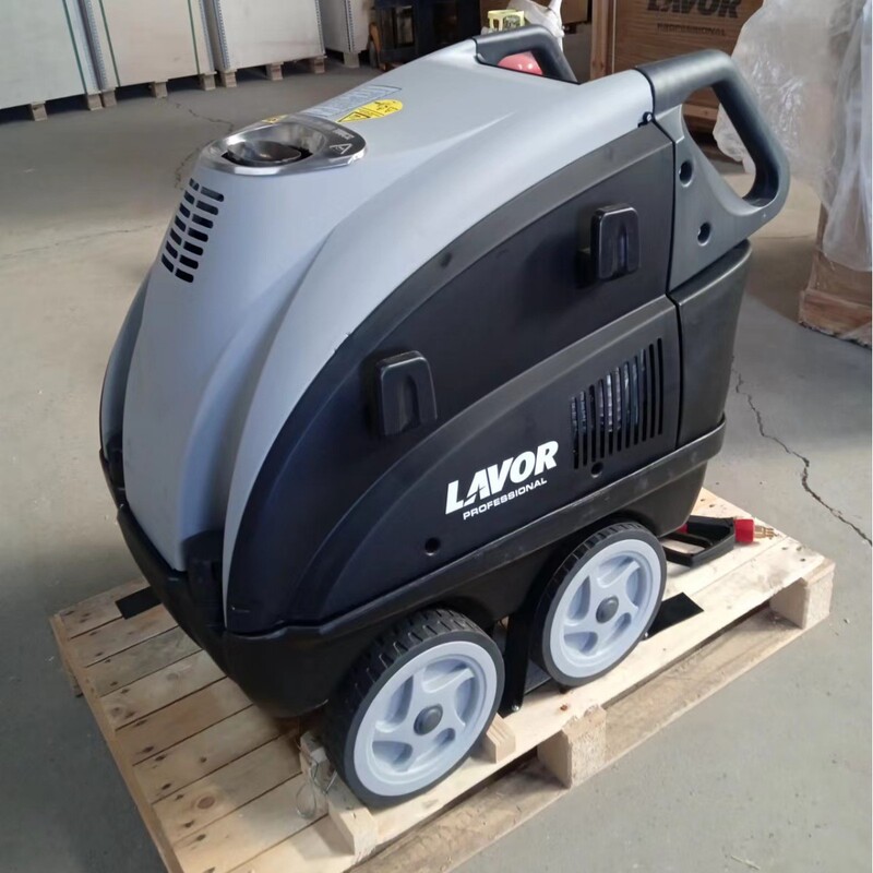 LAVOR high pressure cleaning machine oil cleaning machine diesel heating cleaning machine animal husbandry mobile cleaning machine