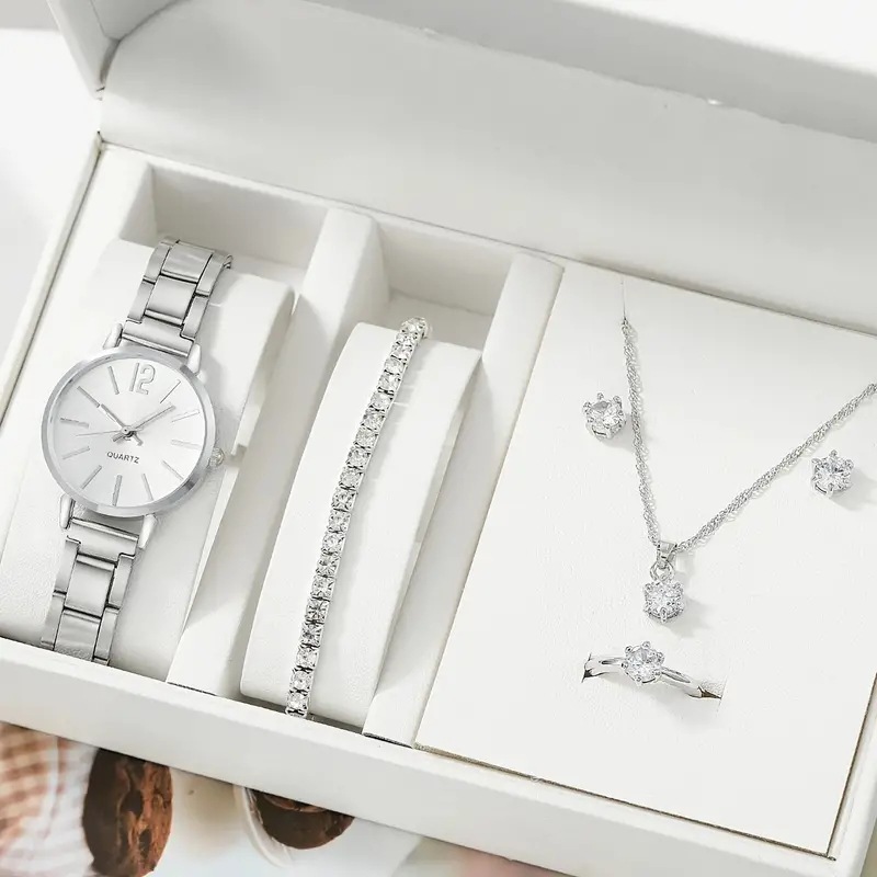 Silver suit (without box)