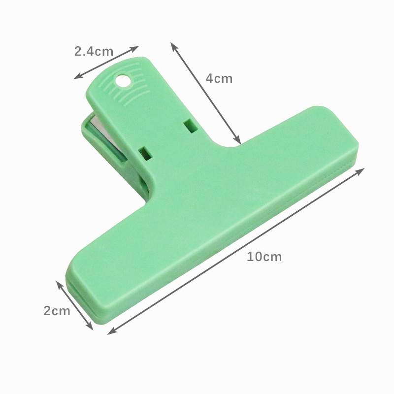 연한 녹색 지갑