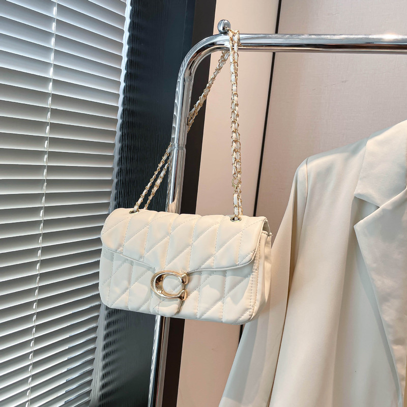 クロスボーダーバゲットバッグ脇の下バッグ女性のための 2025 夏の新しいスタイルの小さな香りの菱形バッグライト高級女性のシングルショルダークロスボディバッグ|undefined