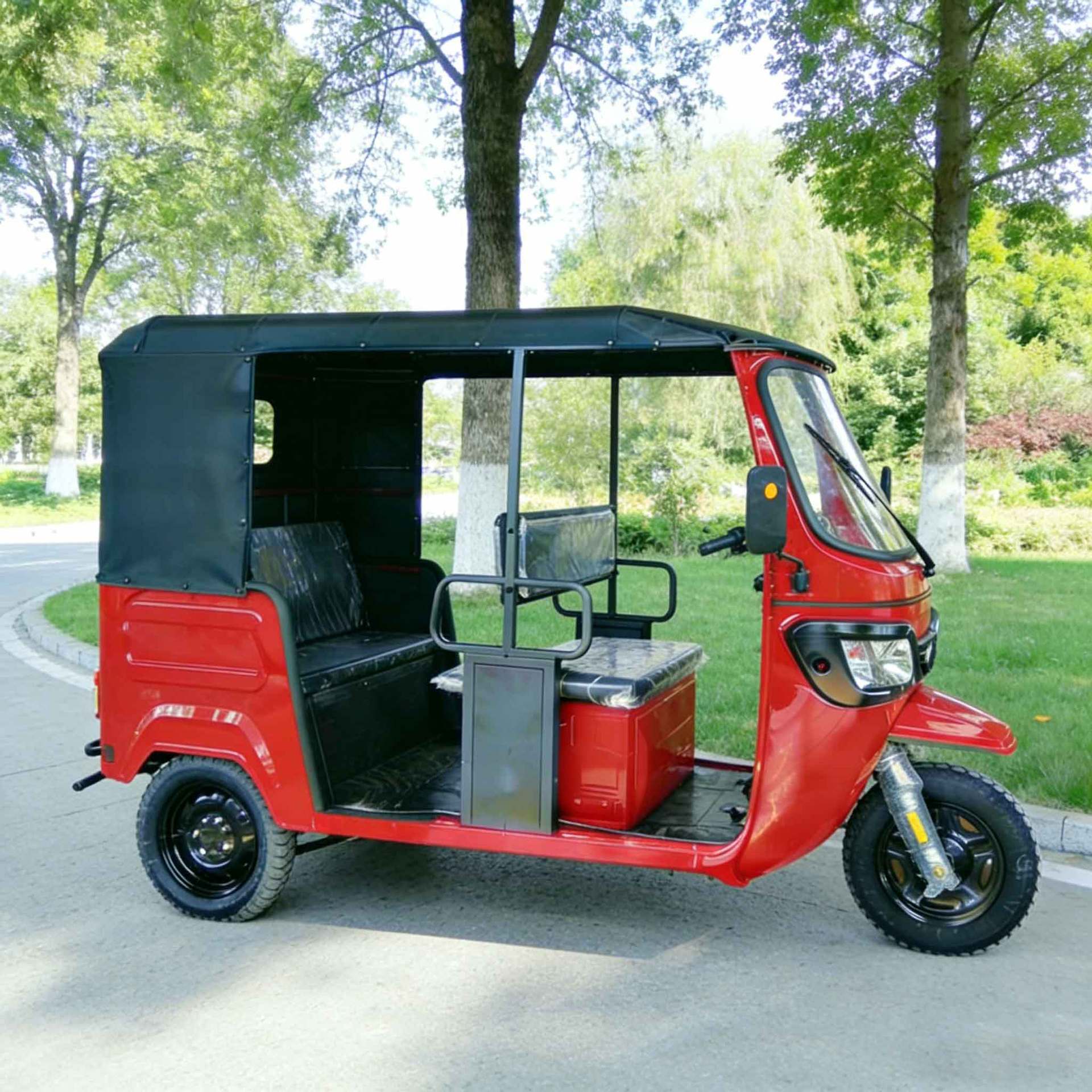 Best-selling fuel-powered three-wheeled passenger vehicle, cross-border export fuel-powered vehicle, Southeast Asian tuktuk taxi