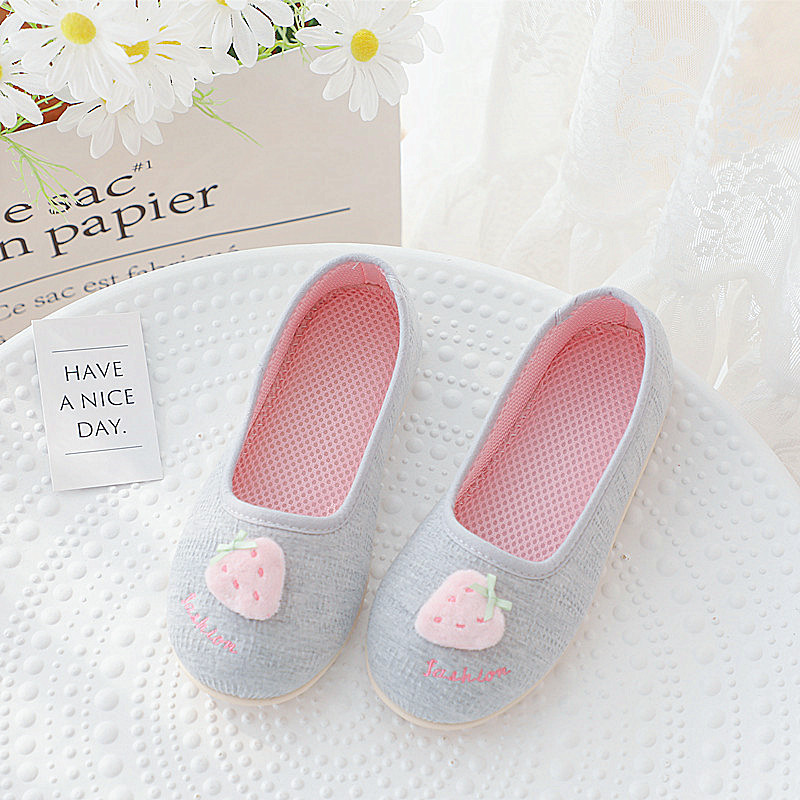 Summer breathable comfortable footwear for pregnant