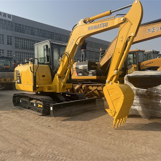 Exportación chilena buena condición de alta eficiencia de segunda mano Komatsu PC56 - 7 PC220 - 8 excavadora excelente precio image 5