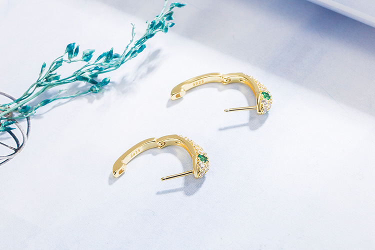 fashion diamond emerald copper 14K gold snake earrings