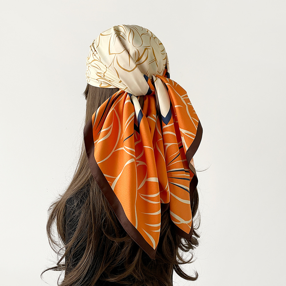 Lenço quadrado de cetim para mulher xale estampado seda_voghion.com
