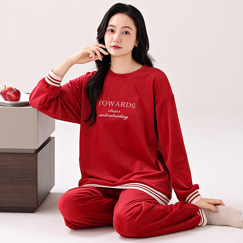 Winter New Cross-Border Popular Island Velvet Pajamas for Women Heated and Warm Home Clothes Set That Can Be Worn Outside Round Neck Pullover Winter New Cross-Border Popular Island Velvet Pajamas for Women Heated and Warm Home Clothes Set That Can Be Worn Outside Round Neck Pullover