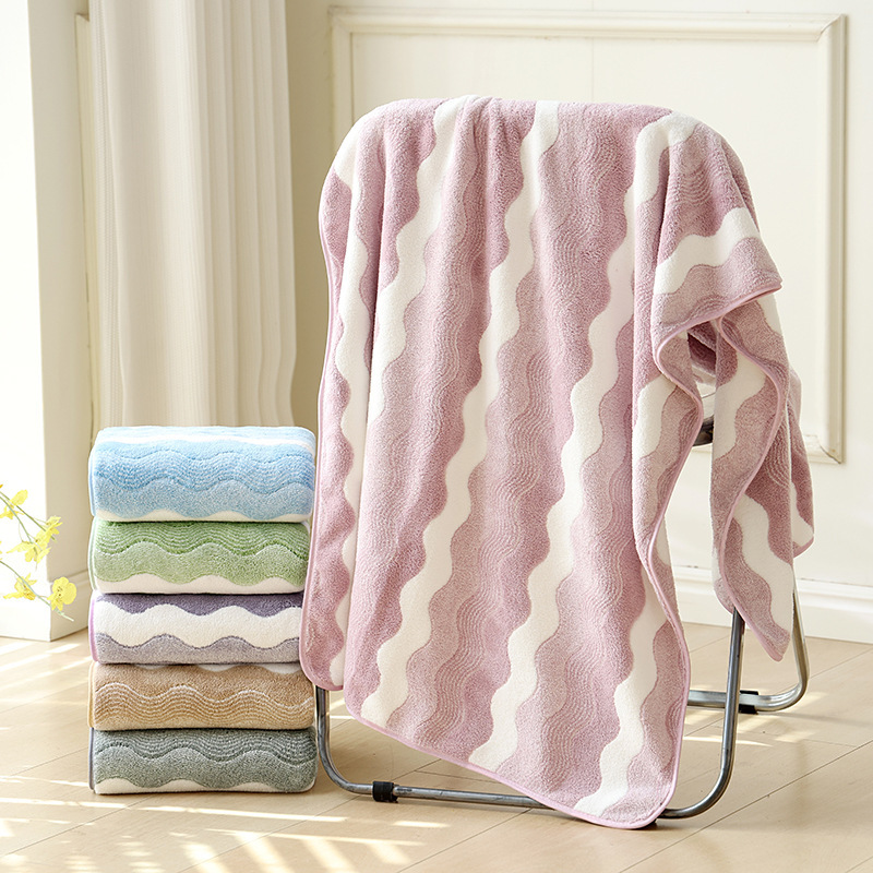 Cross-Border New Model Enlarged and Thickened Bath Towel, Wide Striped Coral Fleece Bath Towel, Quick-Drying Absorbent Towel, Wrap Towel, Beach Towel