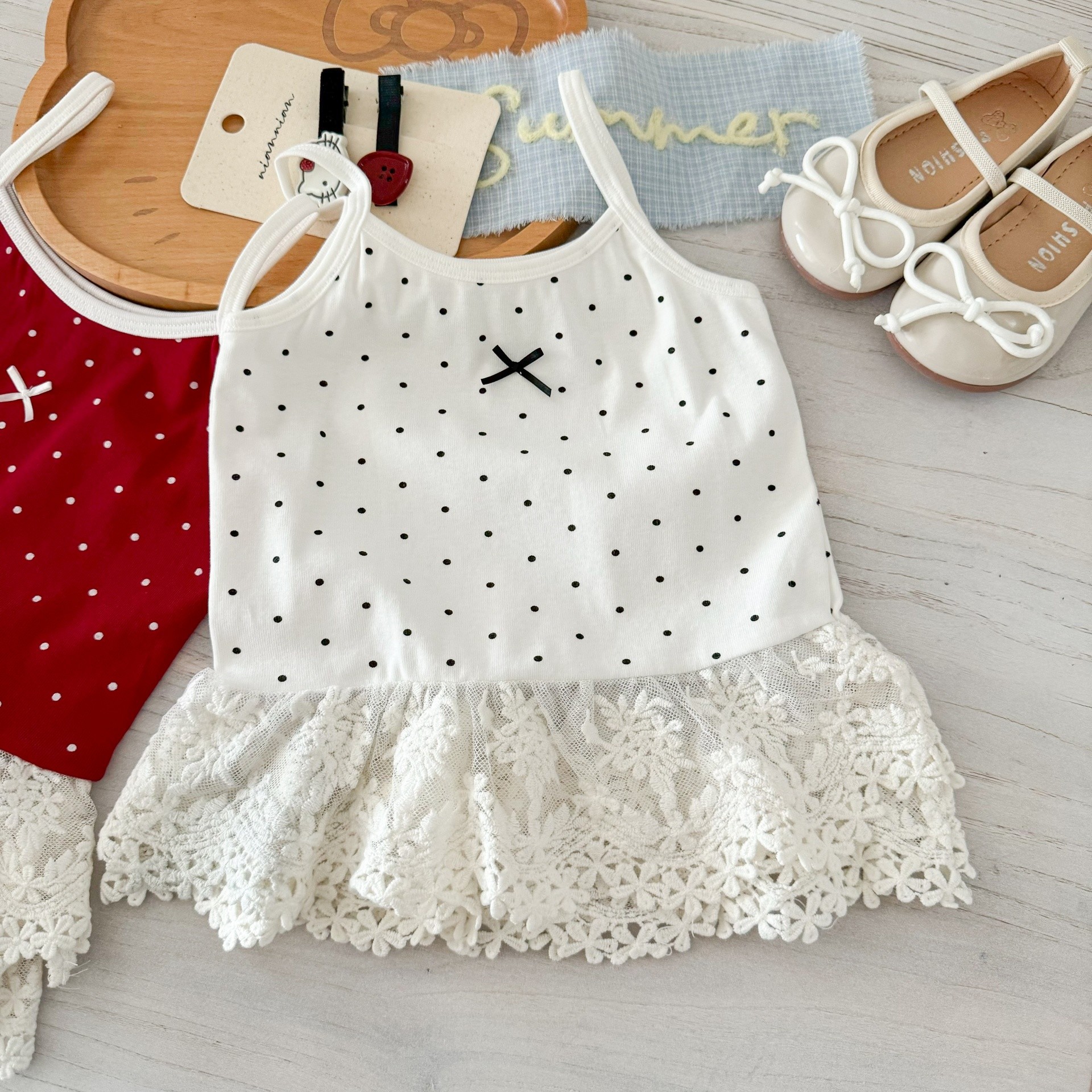 Limón salado siete verano cuello redondo mujer linda niña lunares estilo coreano tirantes vestido de niña chaleco de bebé todo fósforo