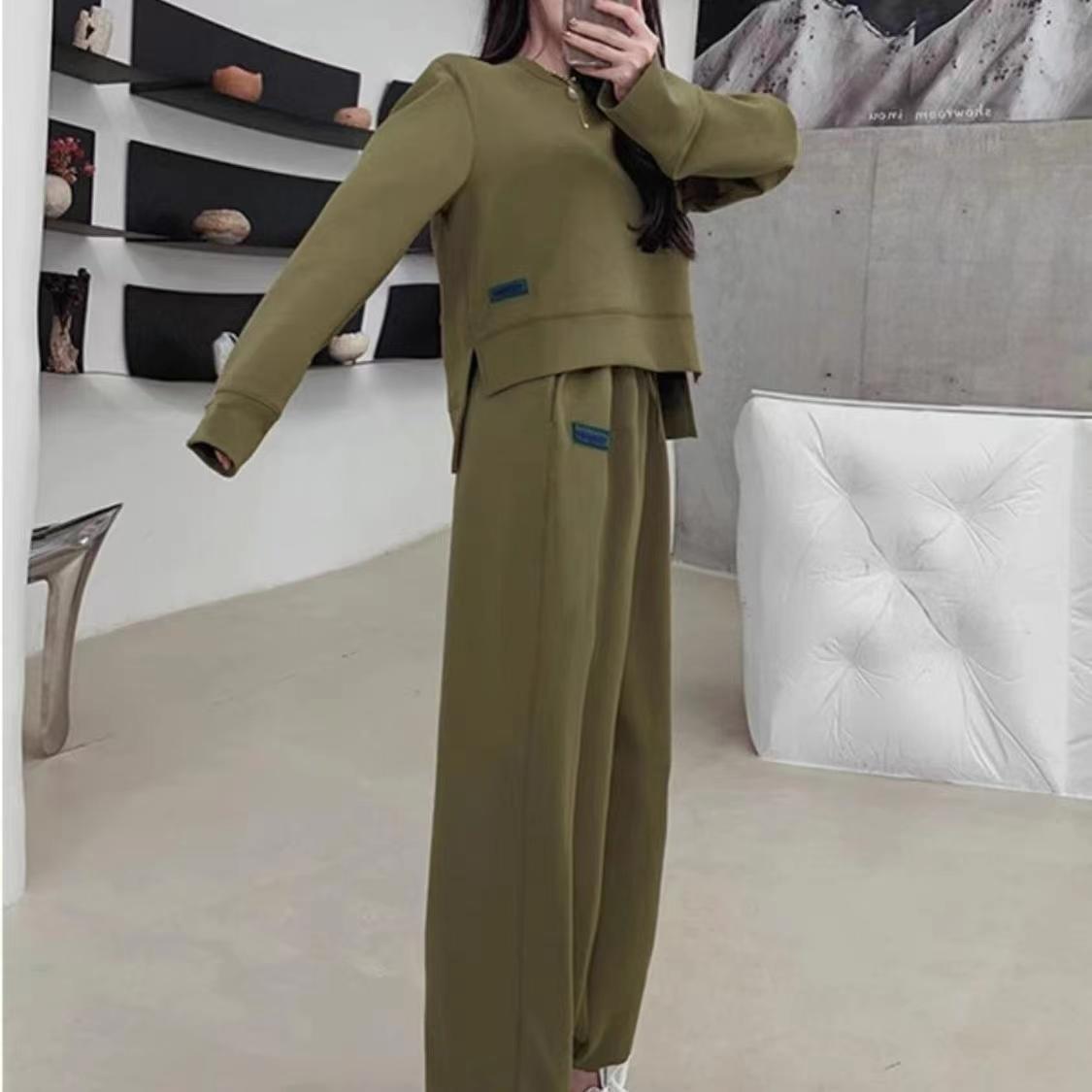 ActiveGo 2024 New Plus Size Comfortable Casual Sports Suit Autumn Winter Fashion Stylish MM Street Style Sweatshirt Two-Piece Set_desvips.com