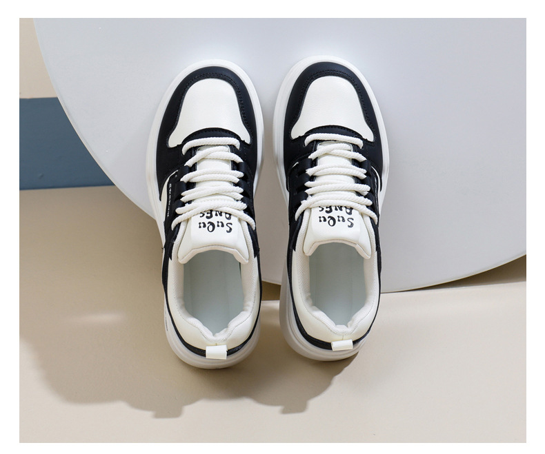 2024 automne blanc nouvelle version coréenne ins étudiante hauteur augmentant la tendance des chaussures de sport à semelles épaisses_voghion.com