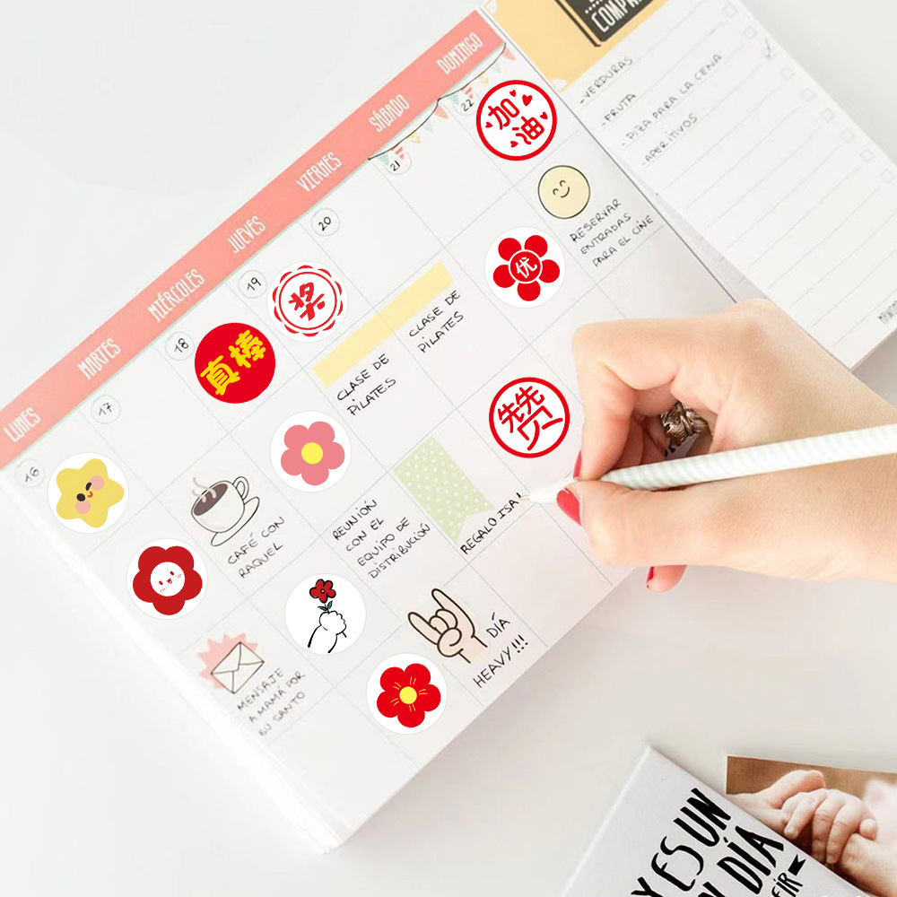 Pegatinas de rollo pegatinas de pequeño cártamo jardín de infantes pegatinas de recompensa para niños materiales de contabilidad de mano sellado cinta adhesiva de película de corte