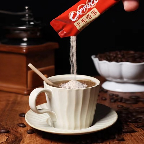 云南黑咖啡批发速溶咖啡美式三合一咖啡粉蓝山卡布奇诺能量咖啡