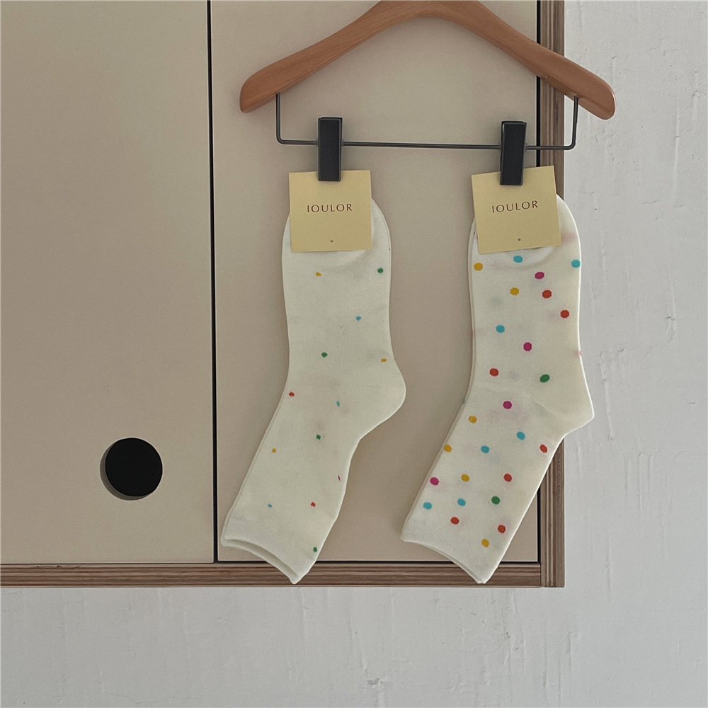 Femmes Décontractée Style Simple Pois Lignes Coton Crew Socks Une Paire display picture 3