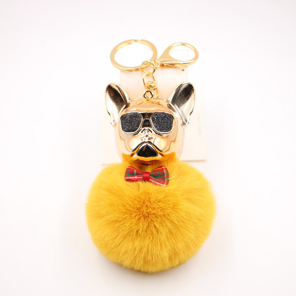 Neue Grenz Überschreitende Coole Hunde Kreative Sonnenbrille Methode Kampf Hund Auto Ornamente Niedlichen Hund Schlüssel Bund Haar Ball Tasche Anhänger display picture 14