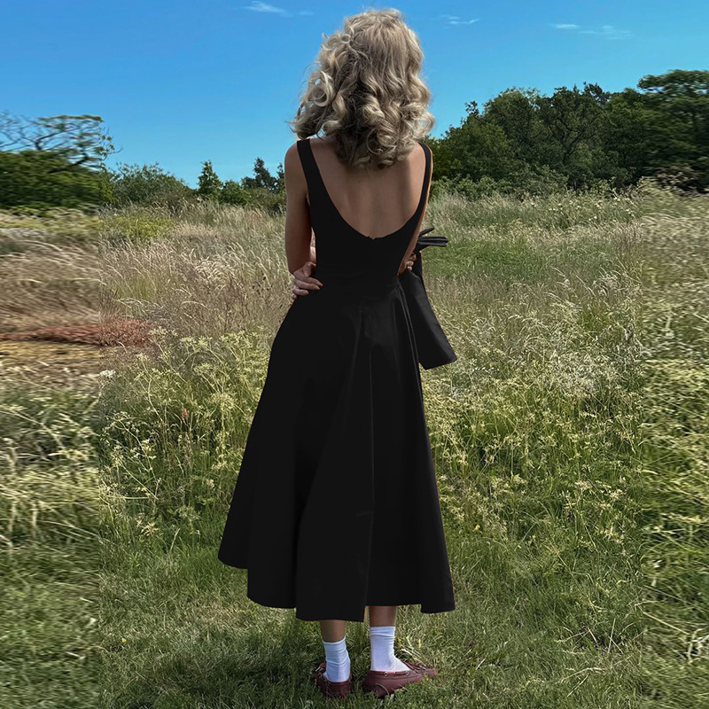 Polyester Fabric Type Wholesale Women's Streetwear Backless Solid Color Holiday Travel Round Neck Sleeveless Sheath Dress
