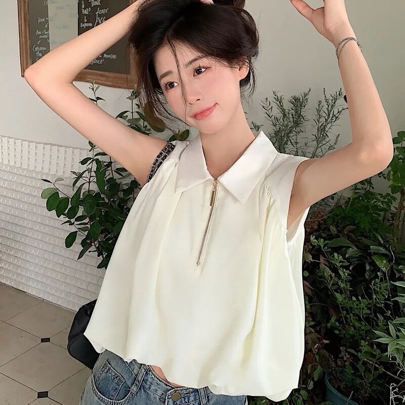 Sleeveless Half-Zip Vest Shirt for Women, Loose Fit to Cover the Belly, 2026 Summer Top for Women, Made of Xiangyun Silk Material Sleeveless Half-Zip Vest Shirt for Women, Loose Fit to Cover the Belly, 2026 Summer Top for Women, Made of Xiangyun Silk Material