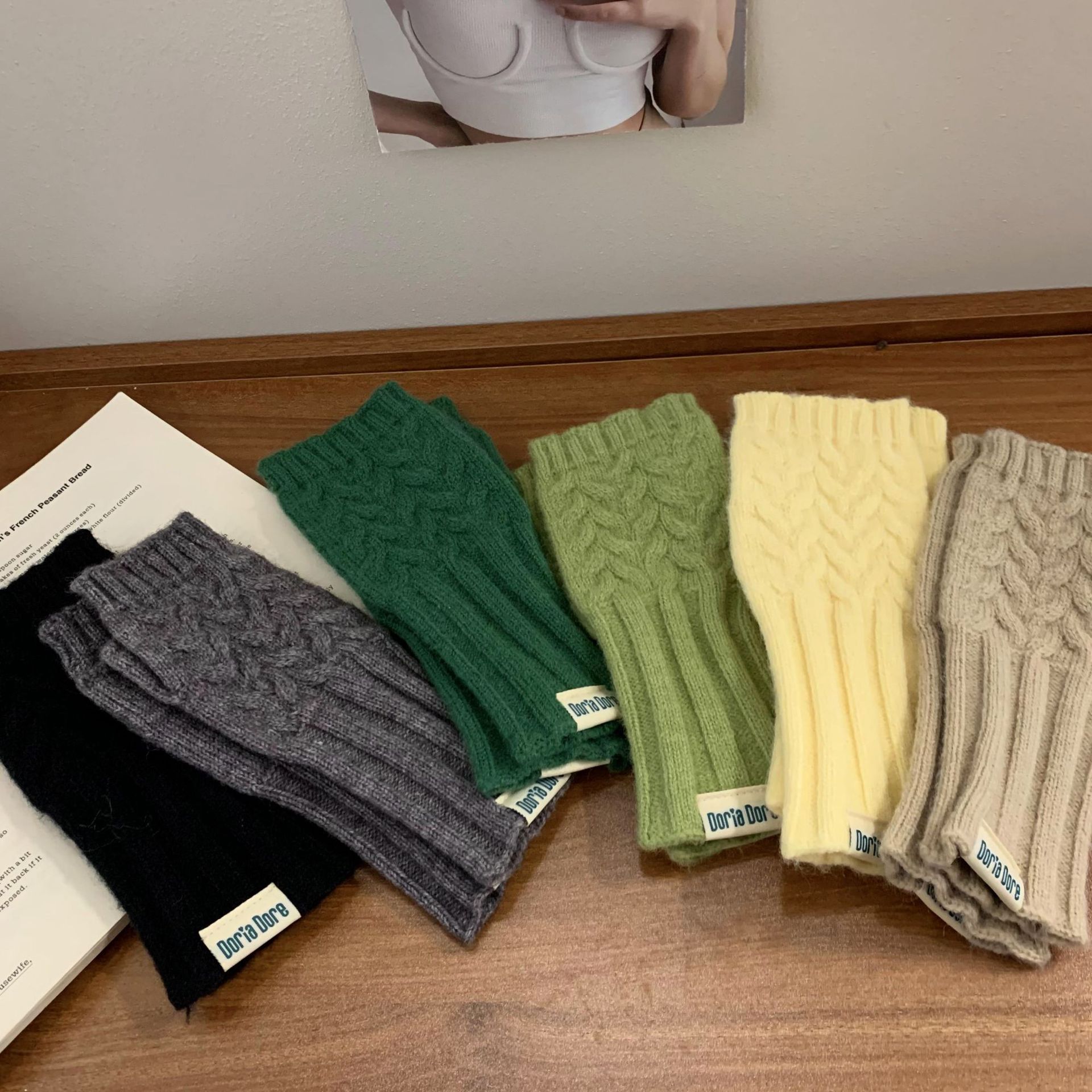 Guantes de medio dedo otoño y invierno nueva linda chica girando dedos de tela táctil tejido de lana mitad de muñeca caliente