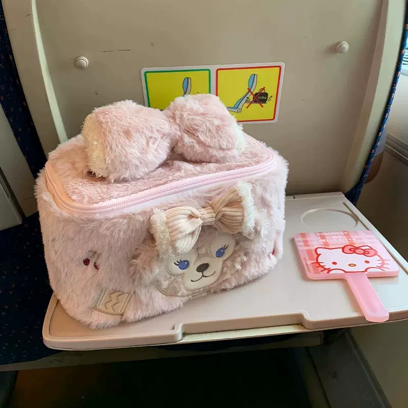 雪莉化妆包耐脏翻盖毛绒玩偶旅行包卡通羊羔绒小熊收纳包旅行收纳