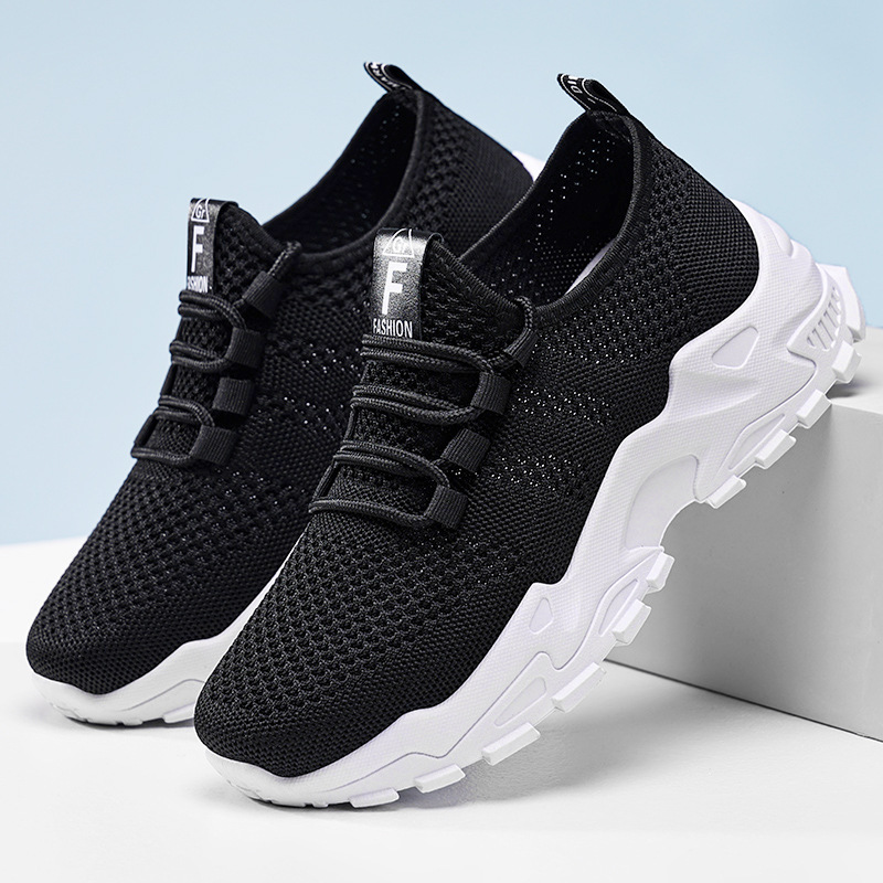 Zapatos de mujer, modelos versátiles de primavera, zapatillas deportivas de talla grande, zapatos de malla transpirable, zapatos ligeros y cómodos con suela gruesa, zapatos sencillos