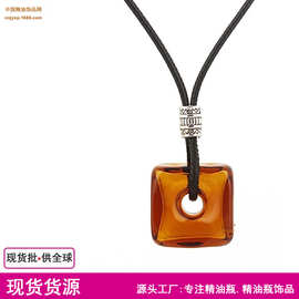 中国精油饰品网 免塞琉璃精油瓶项链 香薰毛衣链 现货跨境供应商