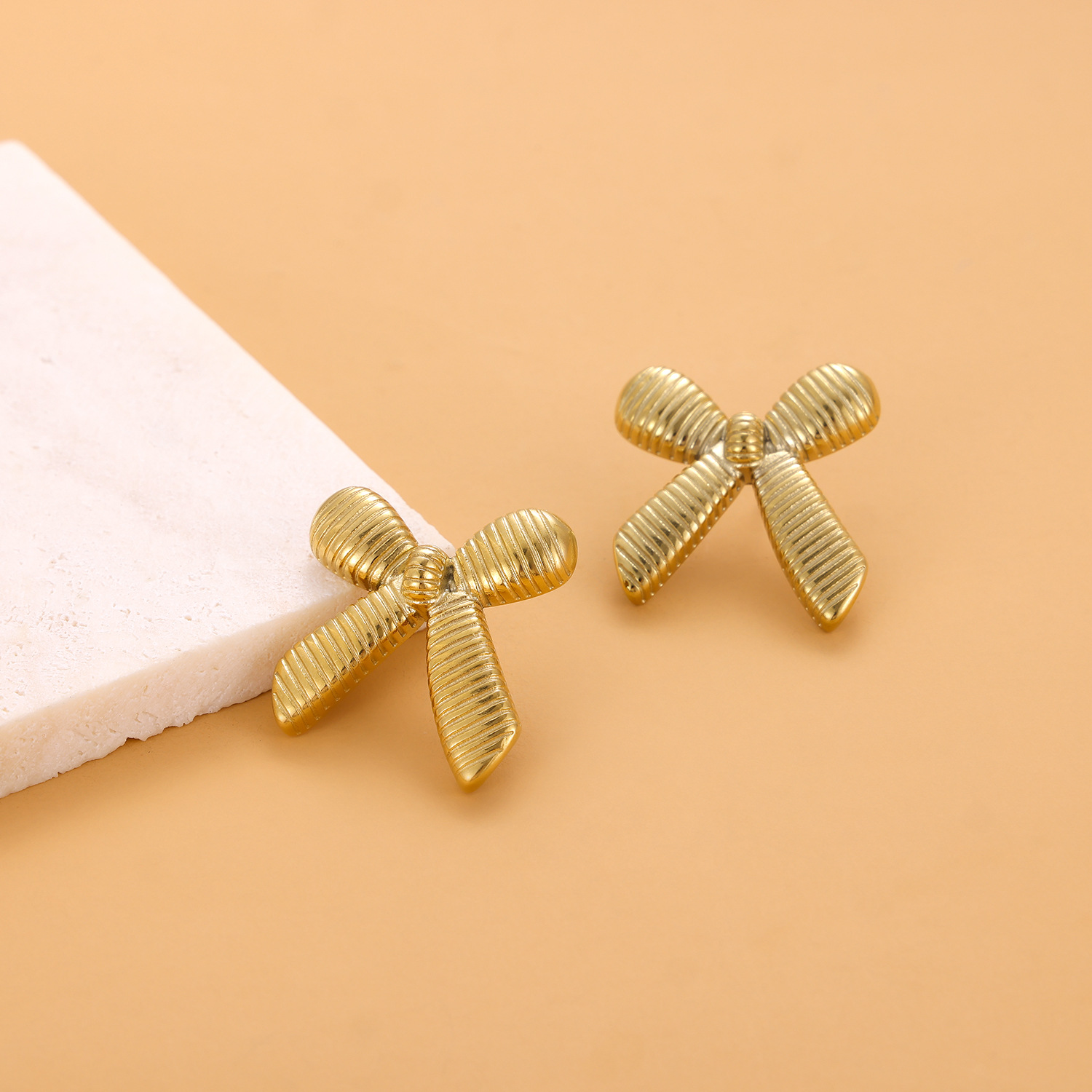 8g Weight 304 Stainless Steel Ear Needle Material Ear Studs Classification 1 Pair Quantity Holiday, Daily Occasion 304 Stainless Steel Material Bow Knot Pattern All Seasons Season Women's Gender Plating Design Elegant, Simple Style Style 1 Pair Elegant Simple Style Bow Knot Plating 304 Stainless Steel Ear Studs 19