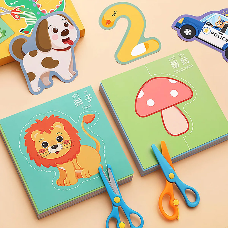 Corte de papel de los niños DIY materiales hechos a mano jardín de infantes de 3 años de edad 6-niño bebé traje de papel plegable libro Puzzle