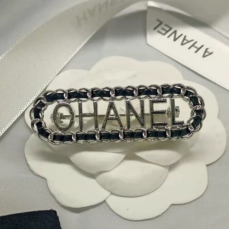 Brooch, universal badge, pin, high-end accessory, brand jacket lapel pin, Chanel style
