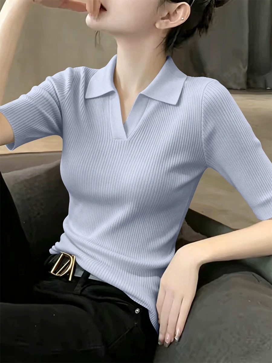 Áo thun polo cổ bẻ tay ngắn nữ dáng rộng mỏng nhẹ mùa hè — màu xanh nhạt