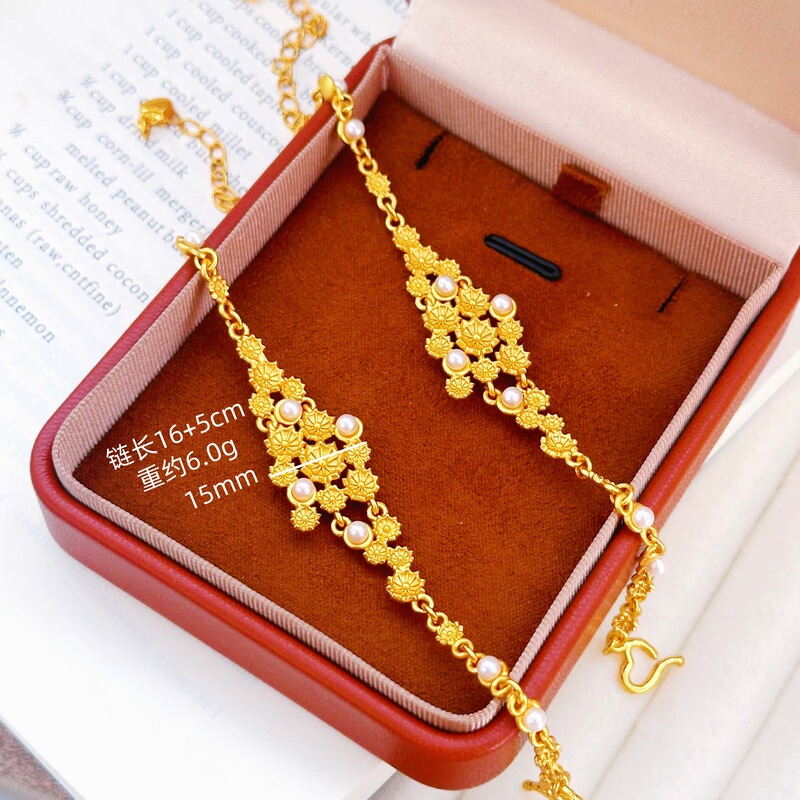 New Chinese-Style Gold-Plated Jewelry Monet Water Lily Bracelet, Same Style as Gold Stores, Niche Light Luxury Design, High-End Floral Bracelet New Chinese-Style Gold-Plated Jewelry Monet Water Lily Bracelet, Same Style as Gold Stores, Niche Light Luxury Design, High-End Floral Bracelet