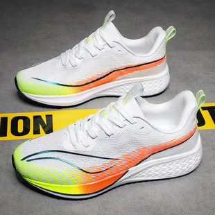 ����6PRO�ܲ�Ь�г��p���I�ļ�͸���w�����\�Ӹ����w�3����Ь