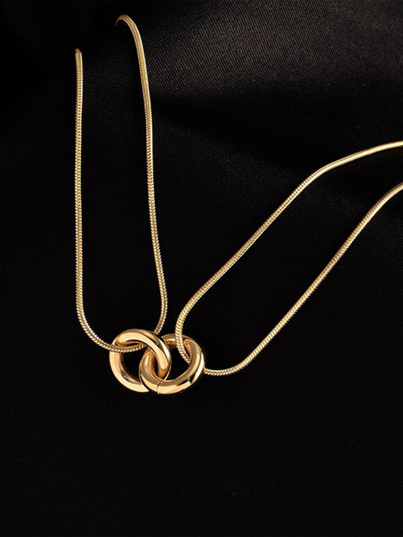 Circle Pattern Wholesale Jewelry Modern Style Circle Titanium Steel Plating Necklace Snake Chain