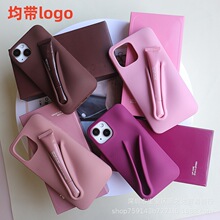 ����ͬ��ڼt���Դ��ʹ��z�m��iPhone17Pro�֙C��ͬ��ɫ��ˤ���o