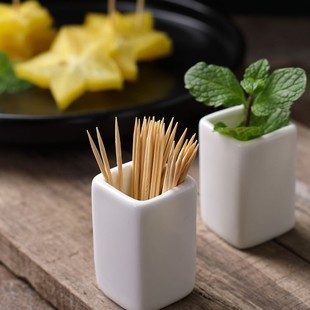 Creative Hotel Toothpicks for Home Use, Restaurant Toothpick Holder, 70 Toothpicks, Ceramic Japanese-Style Small Square Jar, Simple Bottle