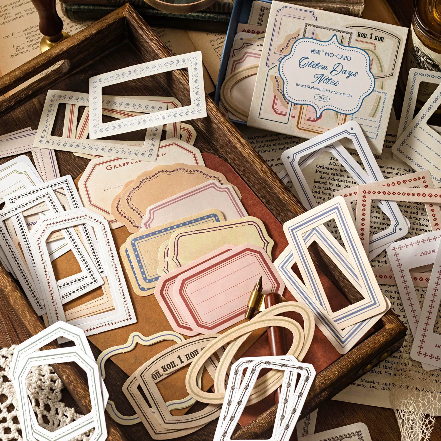 Mo Mo Box Hollow Copy Pool Material Plashed Tiring Revival Series Light Vocal Salt Frame Border Handbook DIY Decoration
