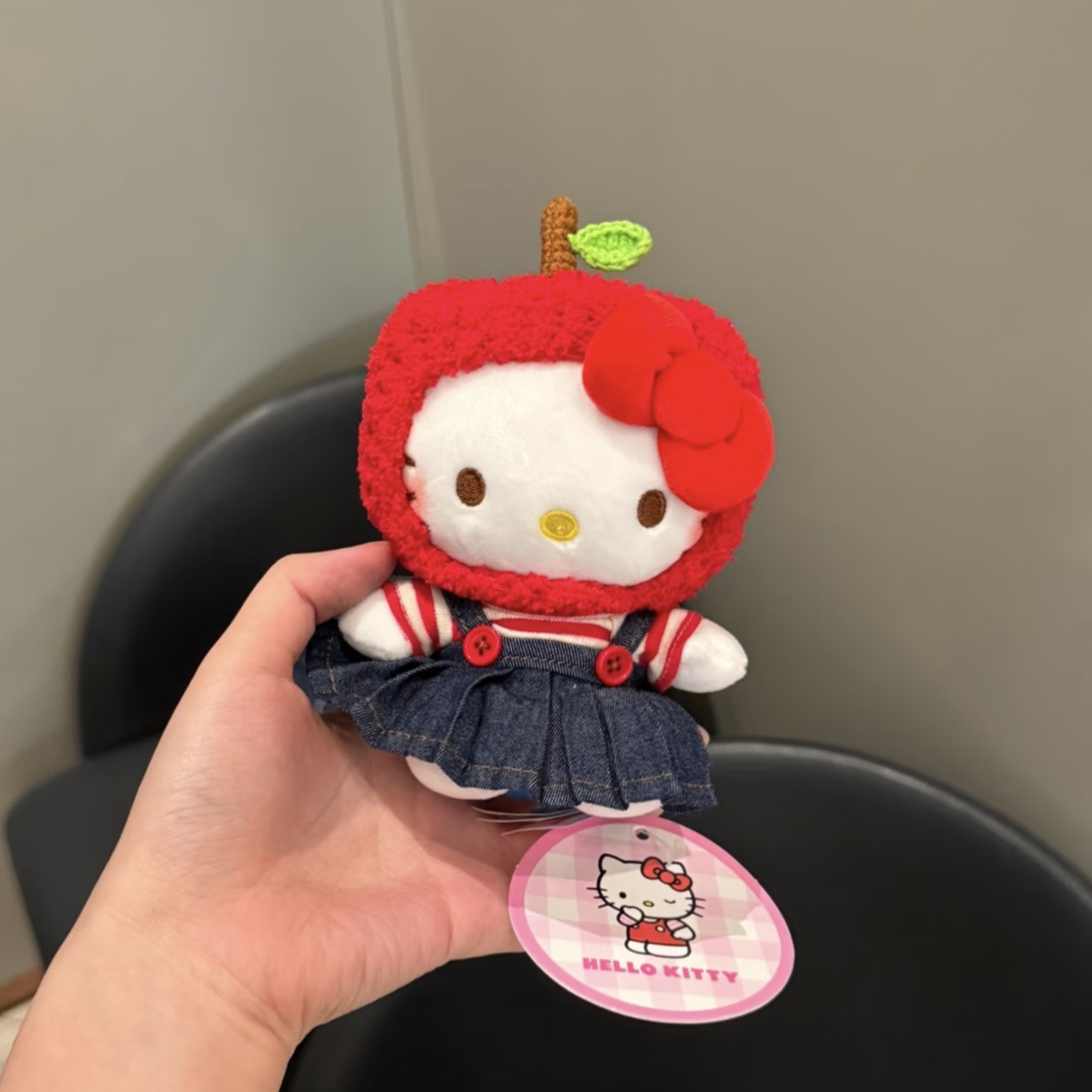 Genuino clásico KT Hello Kitty mochila bolso colgante dibujos animados lindo hellokitty llavero muñeca de felpa mujer