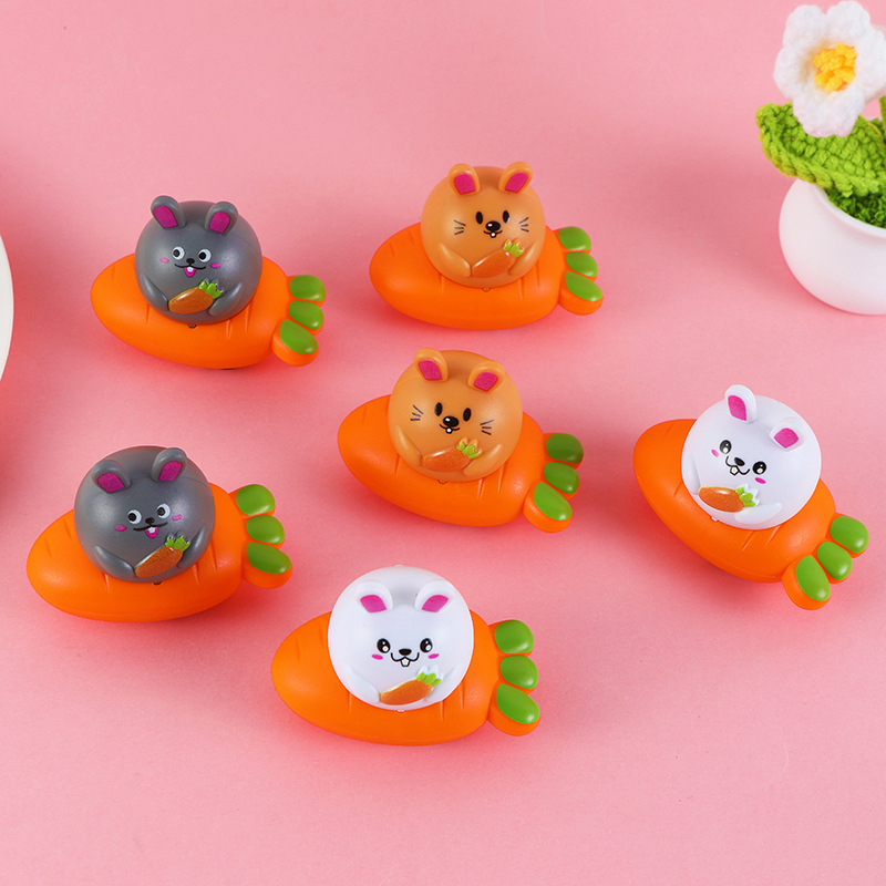 Rabbit Rally Car emoticon Donuts Car juguete Car de dibujos animados transfronterizos de Pascua Premios de jardín de infantes