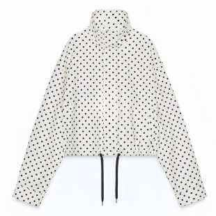 �W��Ůʽ�w�ІT�A�˶����������e���c���I�L�������¿羳���QŮ�b