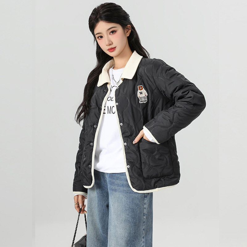 棉服外套女秋冬新款宽松撞色拼接翻领韩版新款菱格纹棉袄小熊棉衣