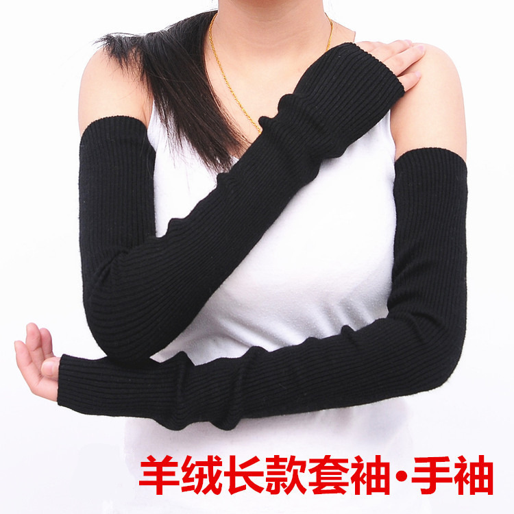カシミヤの腕のカバーの女性の秋冬の延長の腕の半分の指の手袋の袖のカバーのニットのウールの糸の厚い保温の偽の袖|undefined