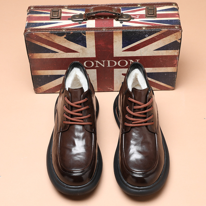 秋季真皮商务板鞋男士牛皮时尚韩版气垫底轻便休闲皮鞋潮男鞋