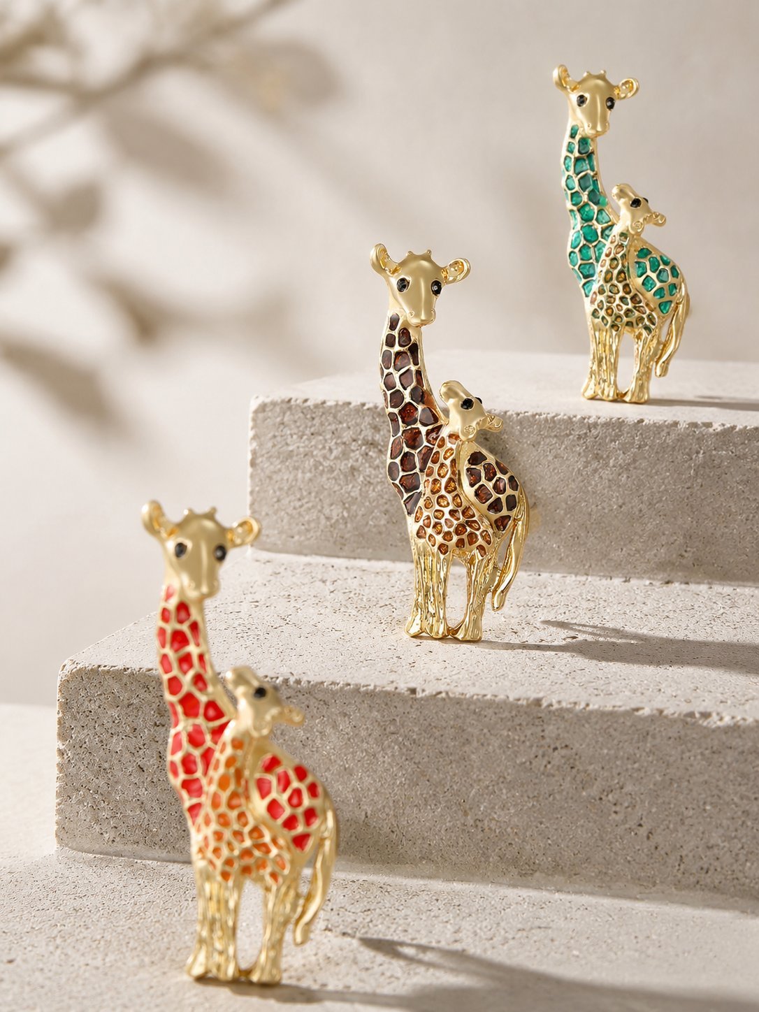 Fashion multi-color alloy oil drop enamel giraffe brooch temperament exaggerated men's and women's clothing corsage jewelry pins
