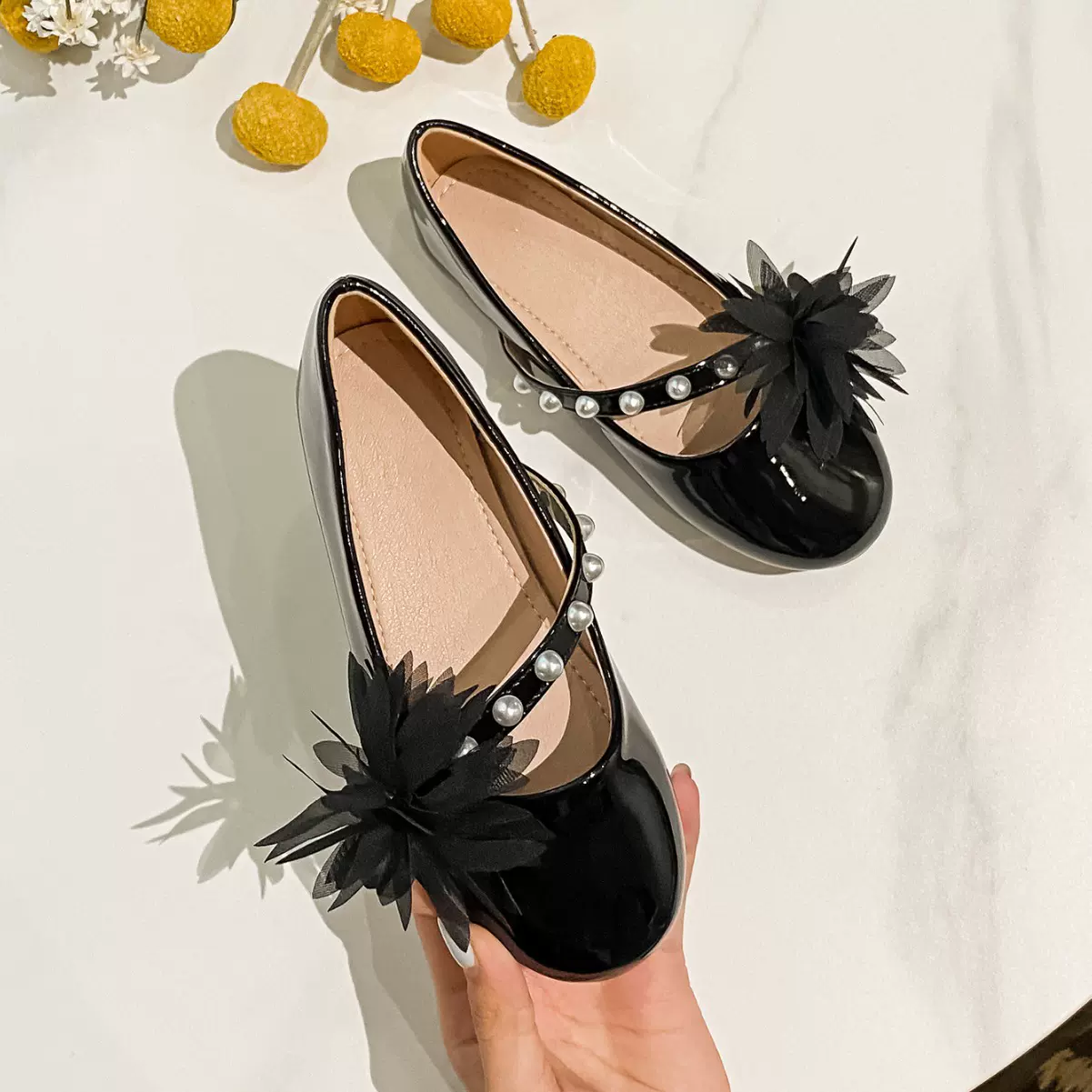 跨境女童小皮鞋2026秋季儿童公主鞋软底时尚女孩豆豆单鞋珍珠洋气