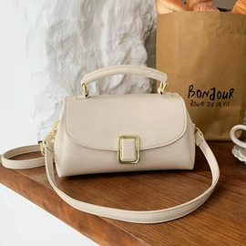 女士斜挎包;女士单肩包;托特包