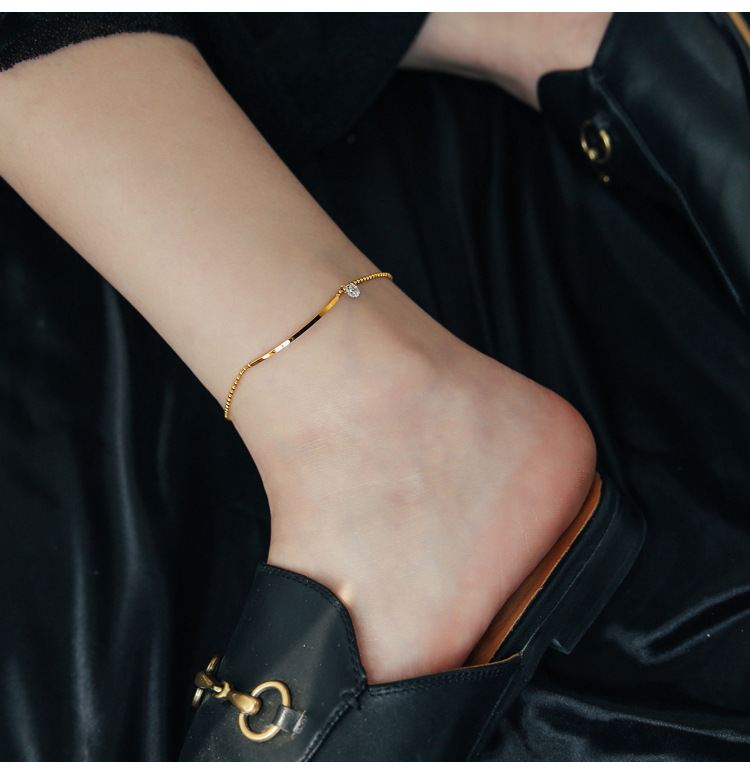 Retro Solid Color Stainless Steel Plating Inlay Zircon Gold Plated Women's Anklet display picture 2