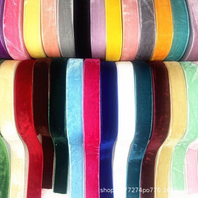 Factory wholesale 20mm handmade ribbon gift packaging single-sided flocking with onion with velvet ribbon DIY decoration Factory wholesale 20mm handmade ribbon gift packaging single-sided flocking with onion with velvet ribbon DIY decoration