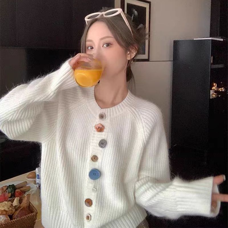 韩系宽松不规则设计彩扣毛衣2025秋冬新款甜美外穿白色针织上衣女|undefined