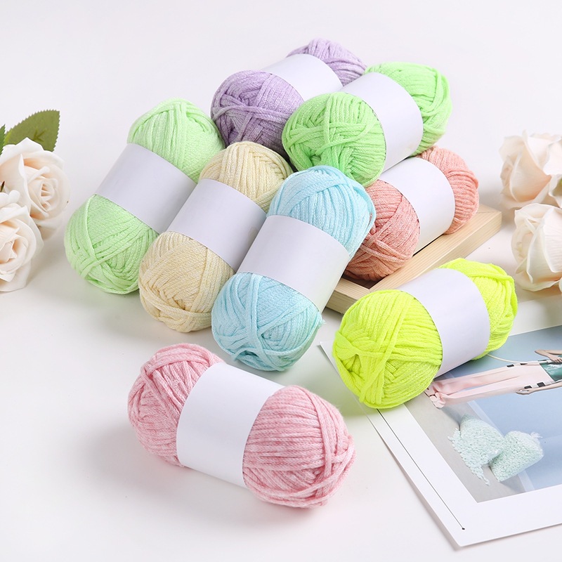 亚马逊热销款DIY勾编发光线夜光手编纱手勾手编发光丝球纱