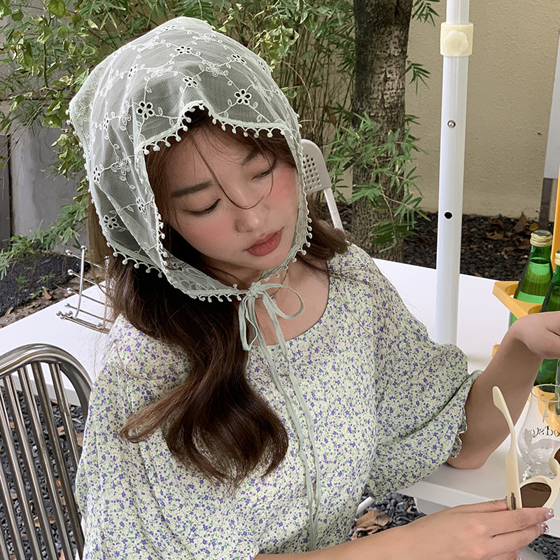 Pañuelo de encaje para mujer primavera y verano todo partido bordado pequeña flor decorativa triángulo con cordones bufanda de cuello bufanda corbata bufanda de pelo cinta