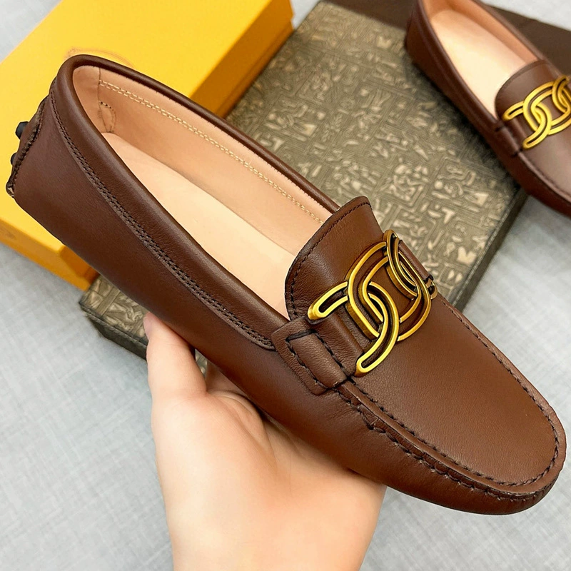 Женские лоферы европейского стиля 2025, новые, с ажурной пряжкой, плоские, слипоны, повседневная обувь.